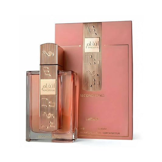 Lattafa Angham Second Song Eau de Parfum Flasche mit goldener Verpackung und floralem Design, eleganter Duft für Damen